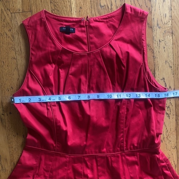 Talbots Red Fit Flare Dress With Piping and Pleats size 6P - Picture 11 of 13